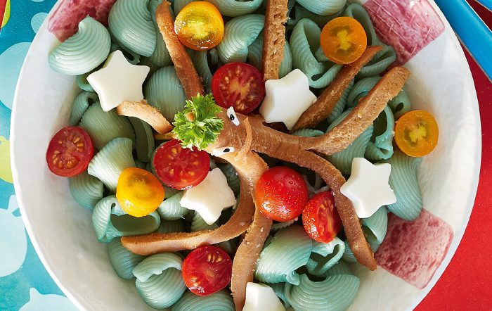 https://fryfamilyfood.com/au/wp-content/uploads/sites/11/2019/04/vegan-pasta-for-kids-1-700x442.jpg